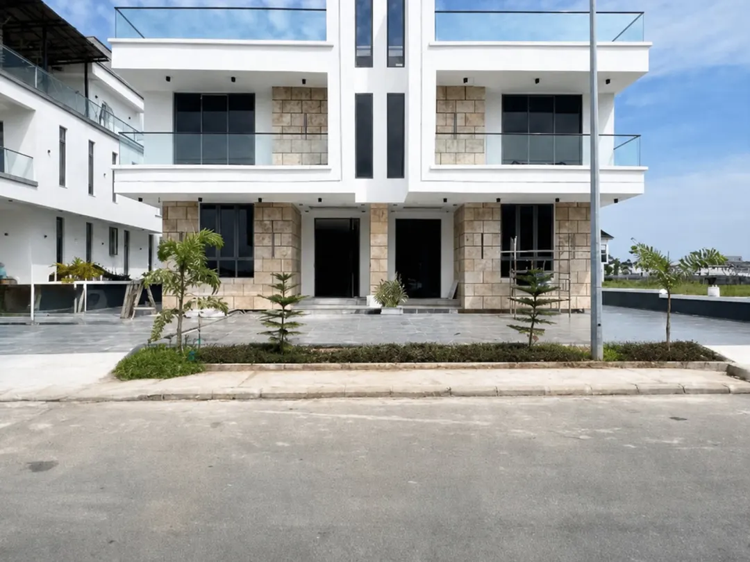 5 Bedroom Twin Duplex for Sale in Lekki Phase 1, Lagos