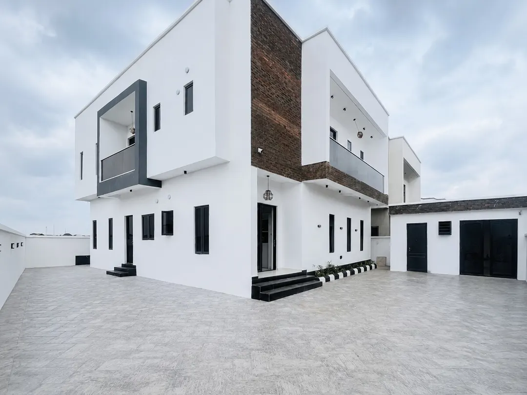 4 Bedroom Duplex for Sale in Ikeja, Lagos
