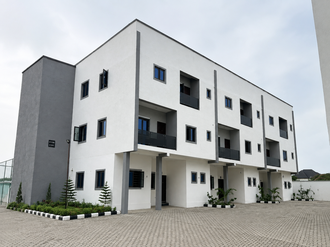 4 Bedroom Terraced for Rent in Sangotedo, Lagos