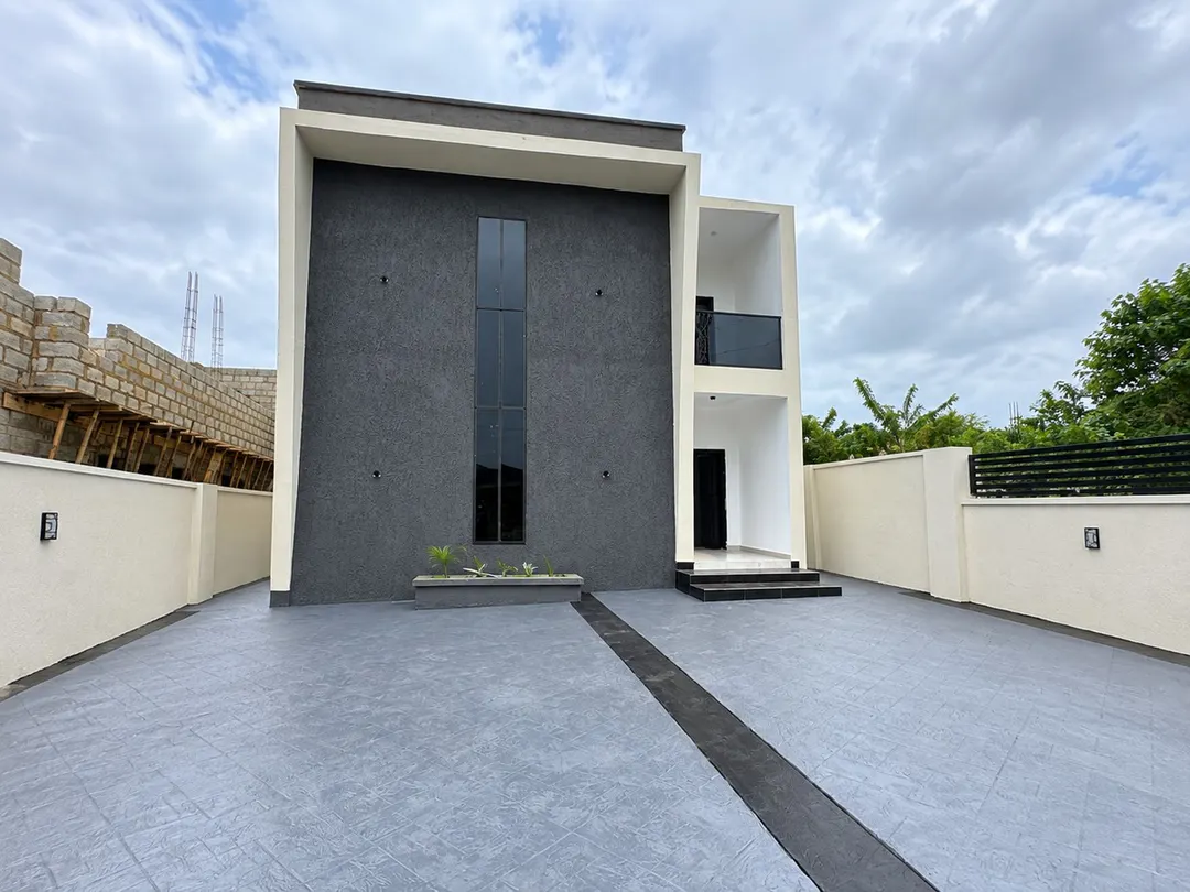 4 Bedroom Duplex for Sale in Alalubosa G.R.A, Ibadan, Oyo
