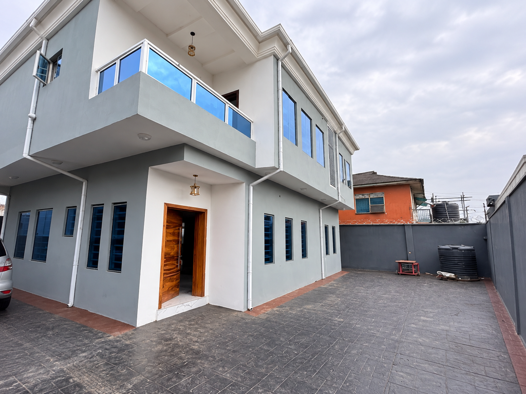 4 Bedroom Duplex for Sale in Ikeja Oba Akran, Lagos